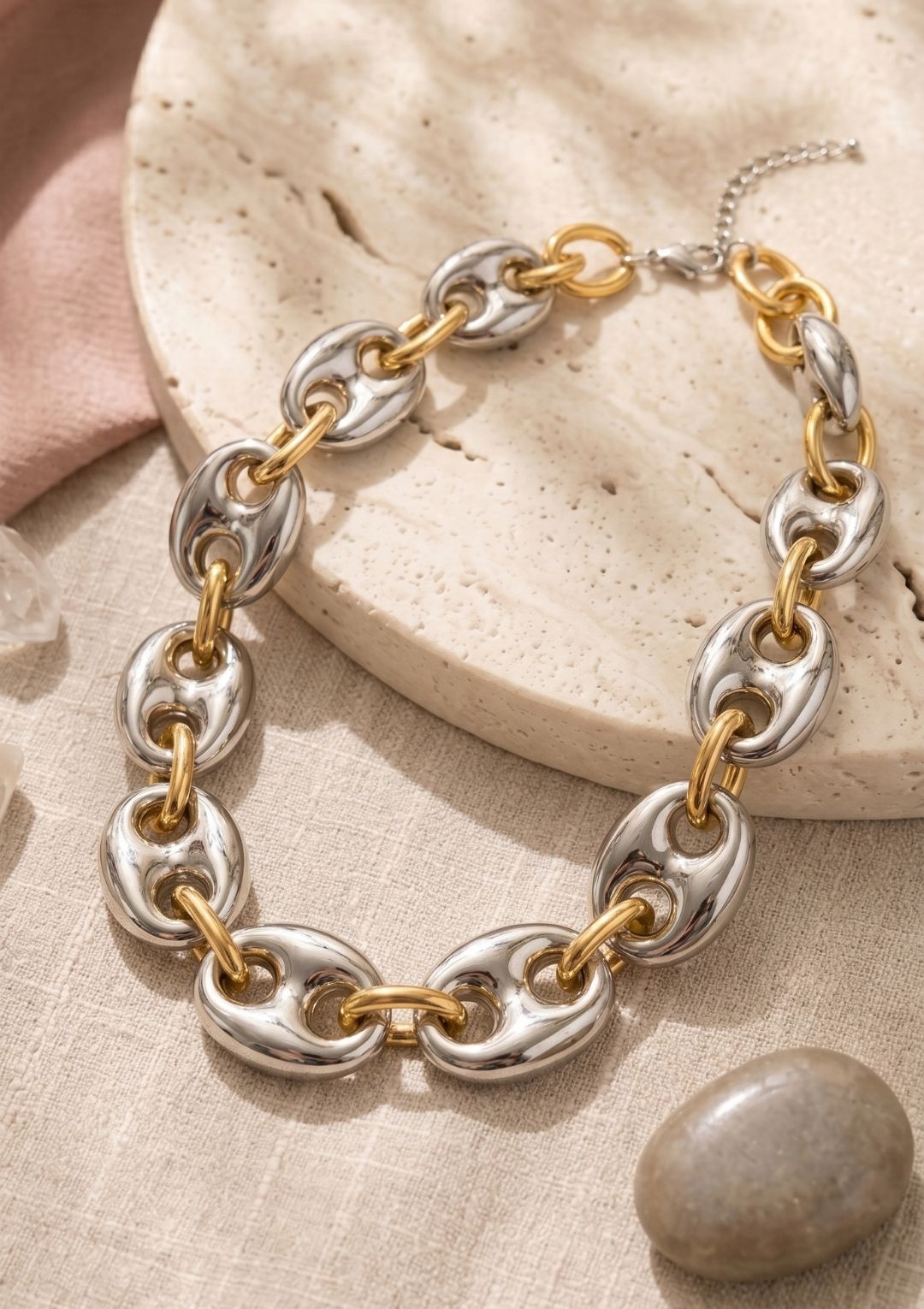 Gold & Silver Büyük Halka Zincir Kolye – Modern Statement Kadın Kolye