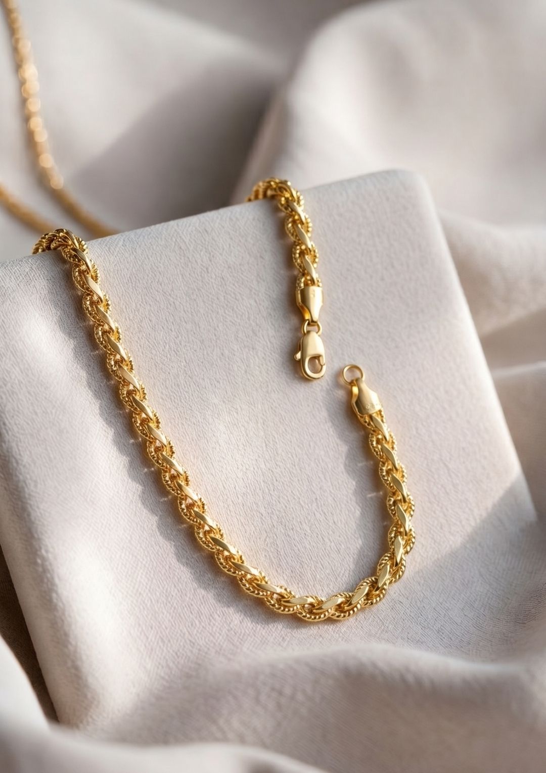 Gold Klasik Zincir Kadın Kolye – Şık Minimal Altın Renk Kolye - Görsel 2