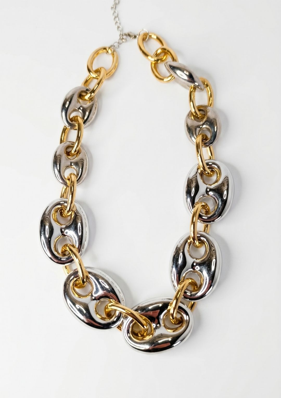 Gold & Silver Büyük Halka Zincir Kolye – Modern Statement Kadın Kolye - Görsel 5
