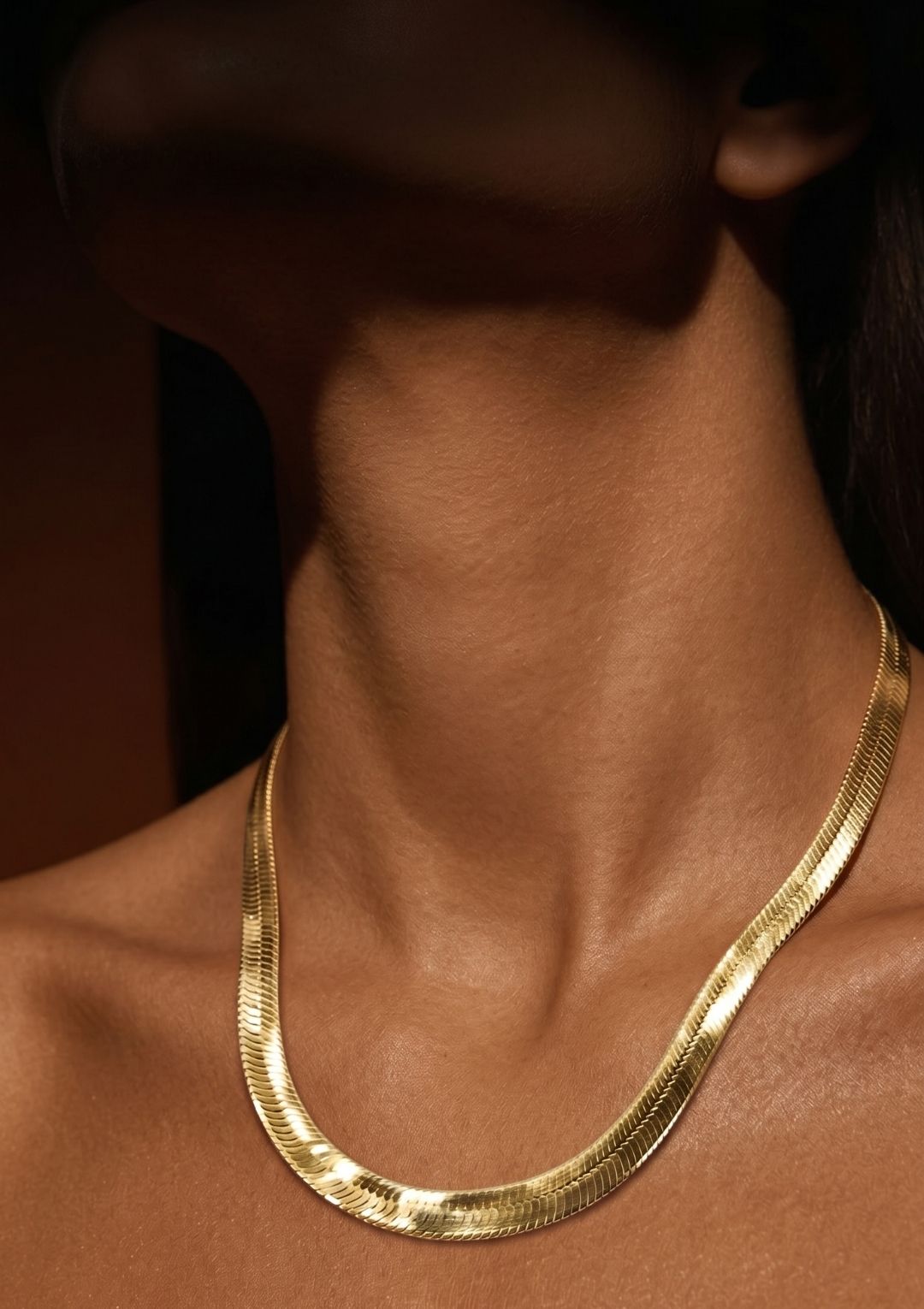 Gold Snake Zincir Kolye – Minimal Şık Kadın Kolye - Görsel 2