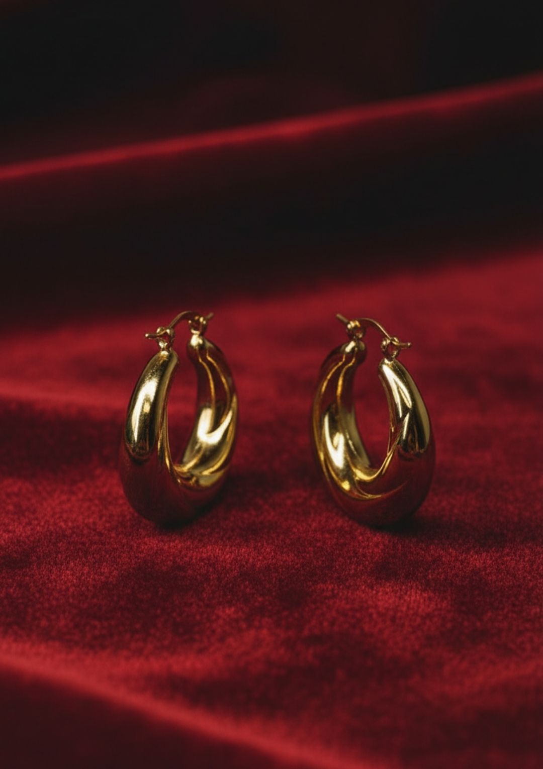 Premium Gold Halka Küpe – Kalın Minimal Kadın Küpe